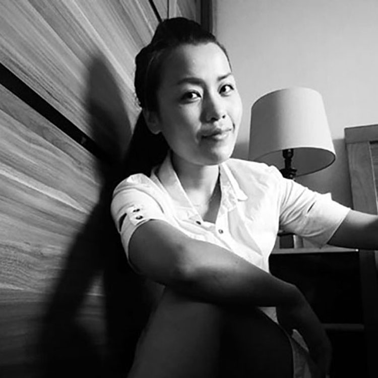 设 计 师
